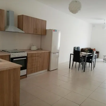 Let Me Host - Anbipat 3 Apartament St Paul's Bay